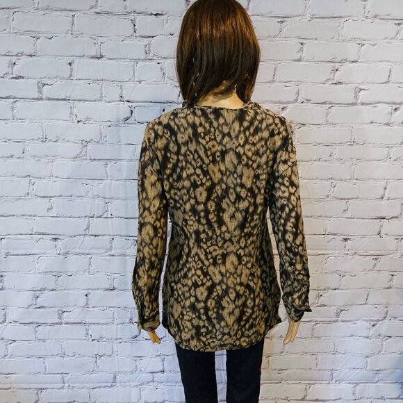 T TAHARI - Silk/cotton blend ruffle blouse - Picture 8 of 11